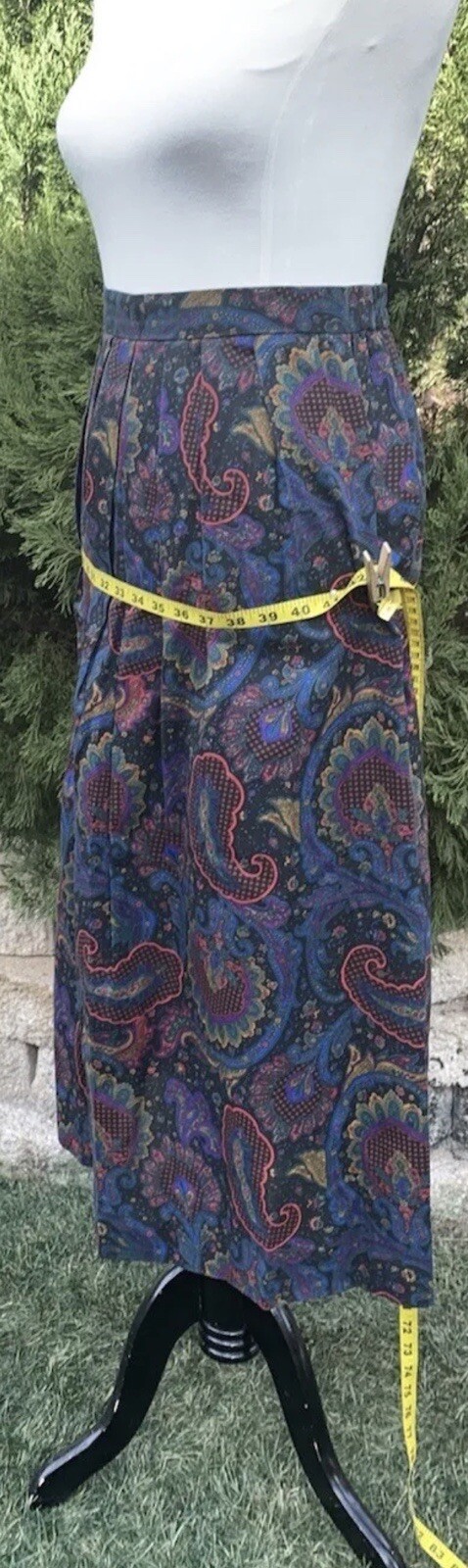 Skirt Set Vintage Jeffery and Dana 2-Piece Multi-Color Set Size:Large/XL