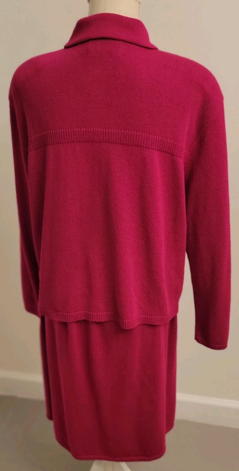 Vtg Knit Skirt Suit Lg 2Pc Laura Alyzia 70’s Fushsia Sweater Shoulder Pad USA