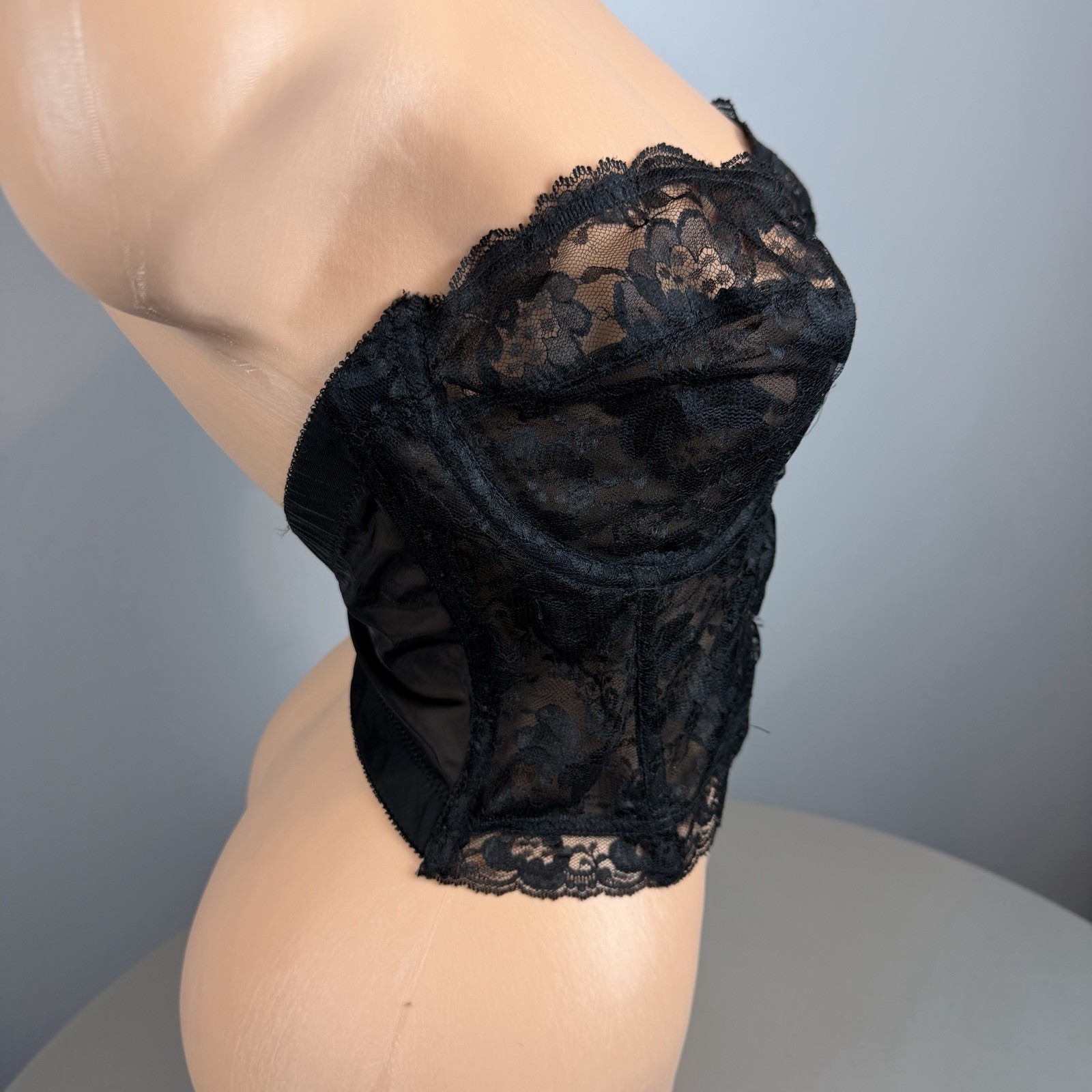 Vintage WYNETTE Black Lace Strapless Longline Bra Bustier Corset Size Medium?