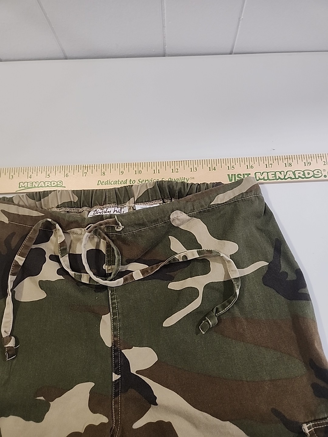 Vintage Beverly Hills B.H.D.C. Camouflage Drawstring Cargo Pants. Ladies Large