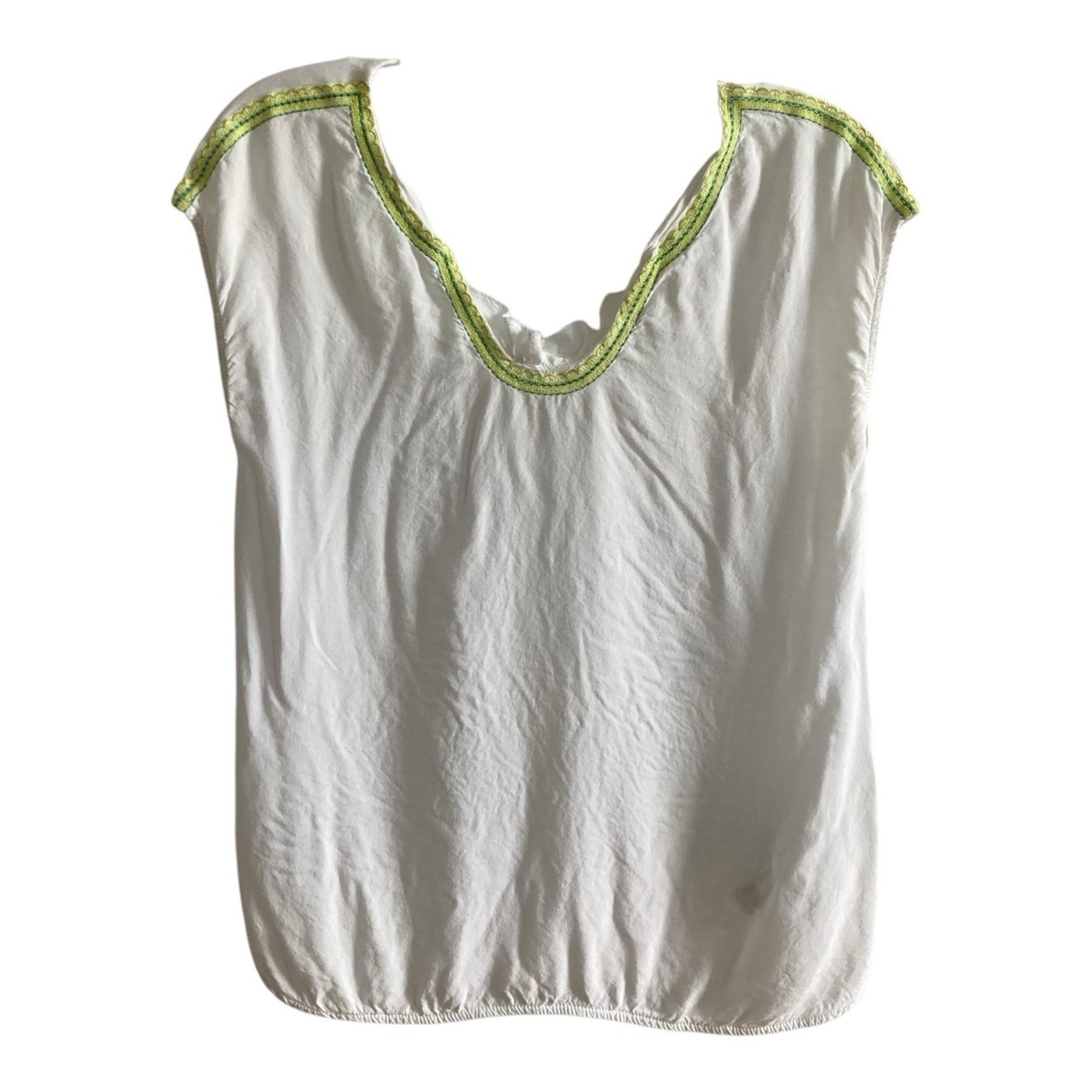 Cortefiel Medium Minimal Boho Lime Accent Top Fluid Eclectic Casual Blouse