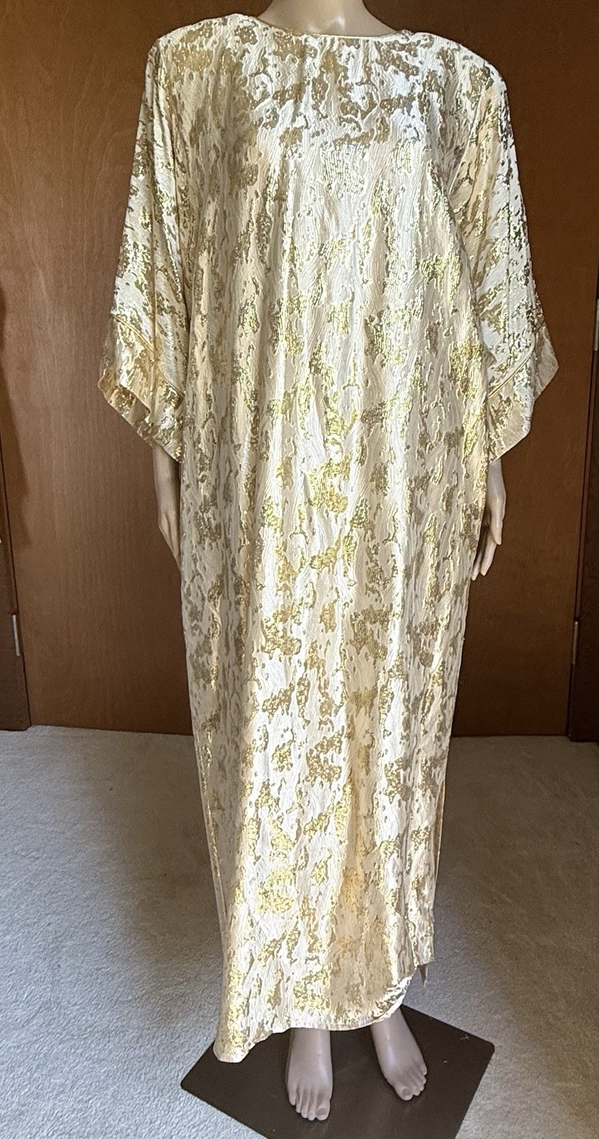 Vintage Lucy Ann Gold Lame’ Caftan Size P