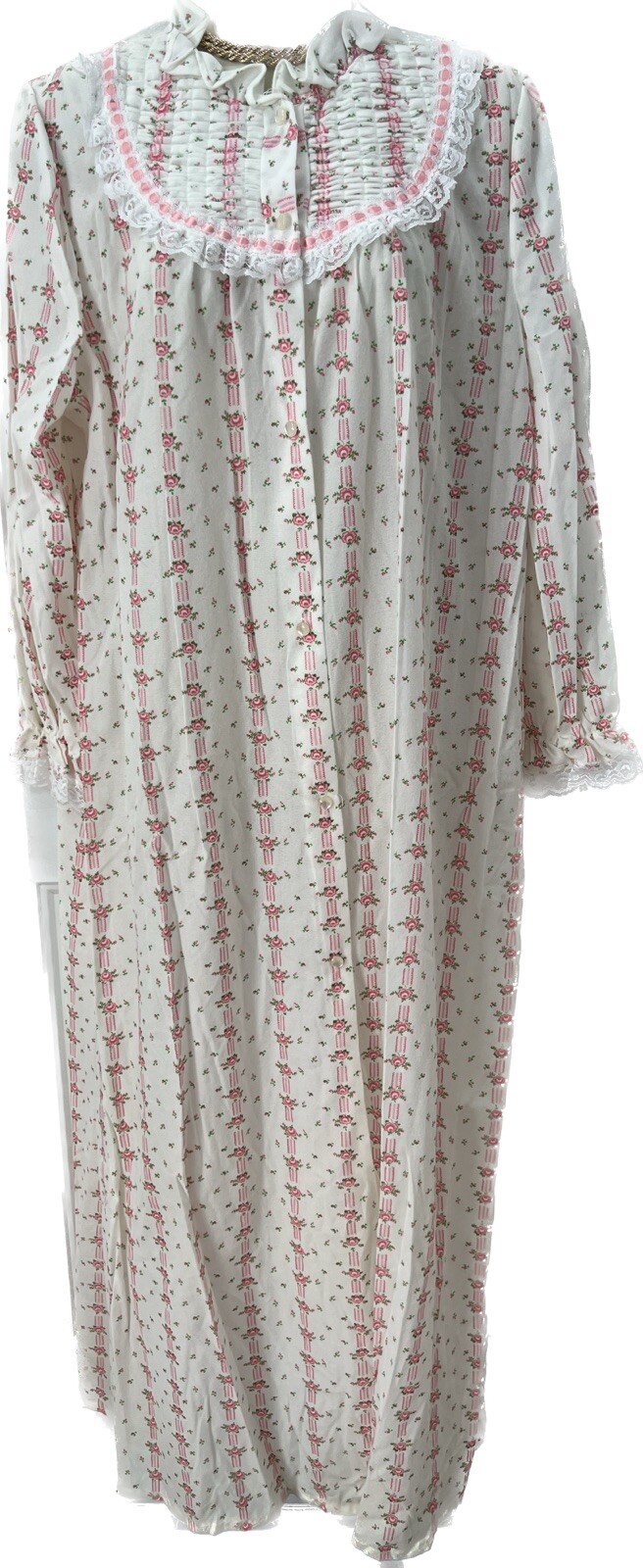 Vintage 70s Spotlight housedress nightgown lace floral ditsy Large cottage core