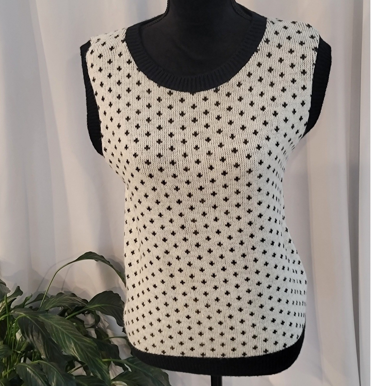 Vintage Inner Visions Ship n Shore Black White Patterned Sweater Vest Womens M