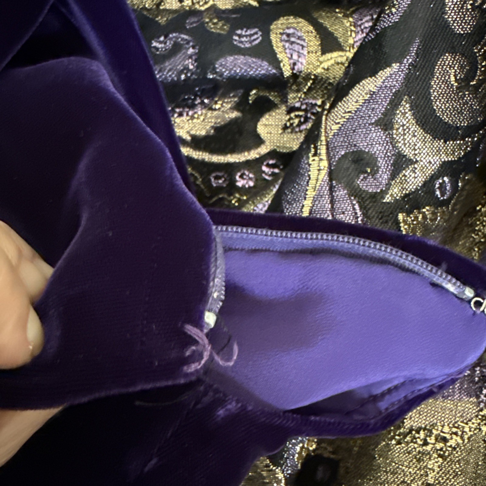 VTG Kent Originals Purple Velvet V Neck Brocade Black Gold Velvet Empire Gown