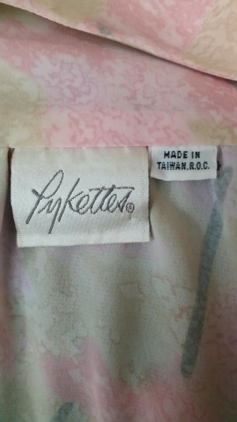Vintage PYKETTES Polyester Blouses V Neck Long Cuffed Sleeves Sz XL & 1X