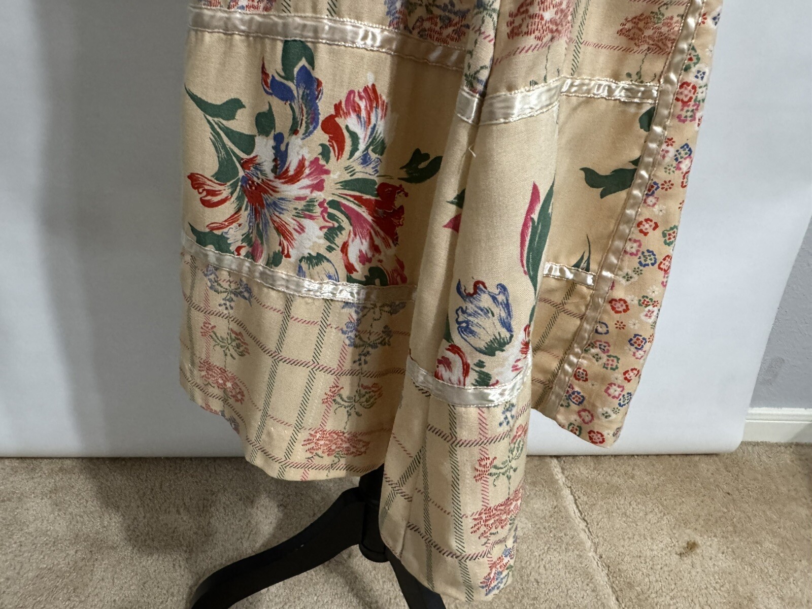 Vintage Ragtime Size 9 Tan Floral Short Sleeve Dress Button Side Tie