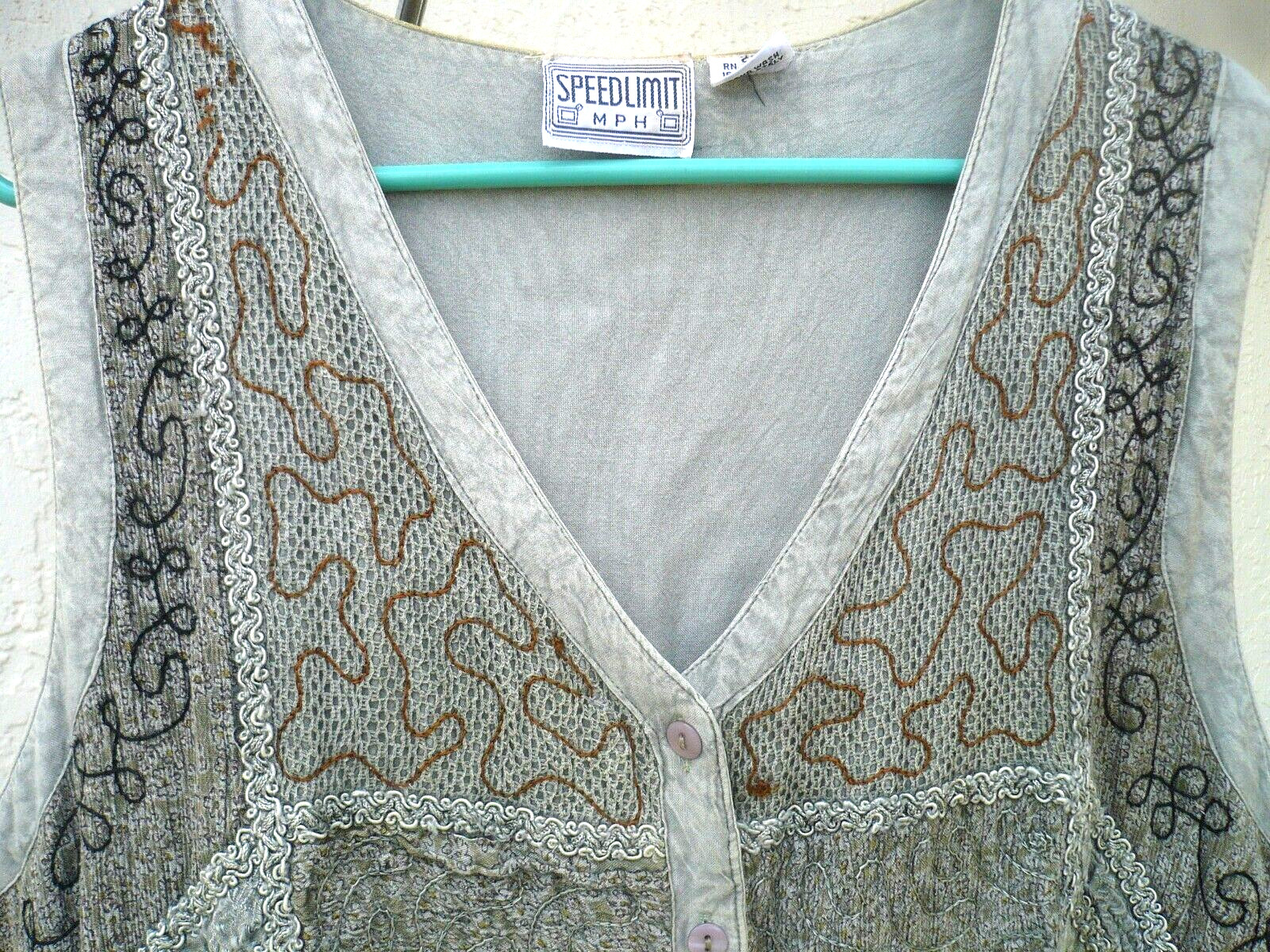 VTG 90S SPEED LIMIT 2X PLUS EMBROIDERED LACE PATCHWORK VEST OPEN NET RAYON WOMEN