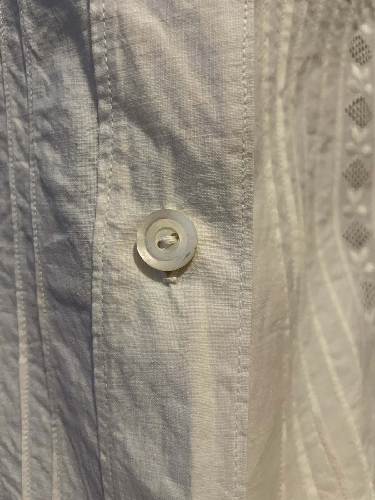 Vintage White Cotton Cut Lace Top Pin-tuck Mother Of Pearl Buttons Sz S/M