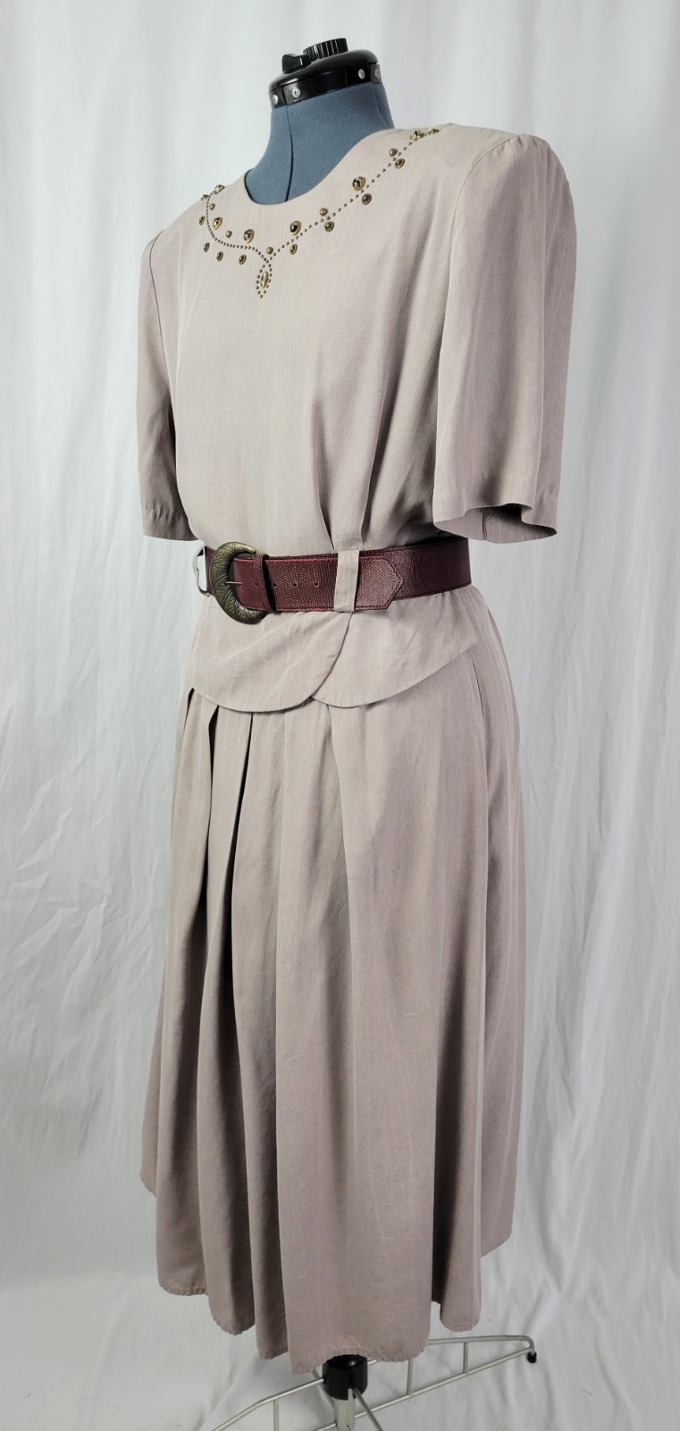Vintage Impulsive Grey/Tan Blouson Dress w Peplum & Stone Accents Size 14
