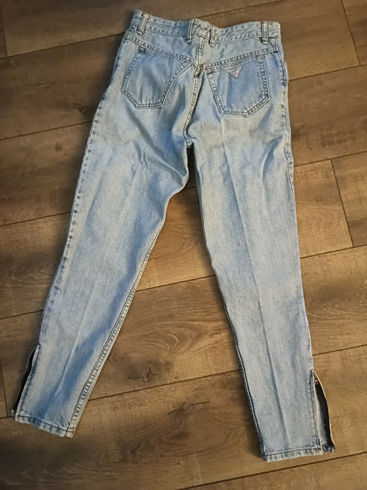 Late ’80s-Early ’90s Vintage Women’s Guess Jeans, Size (10)