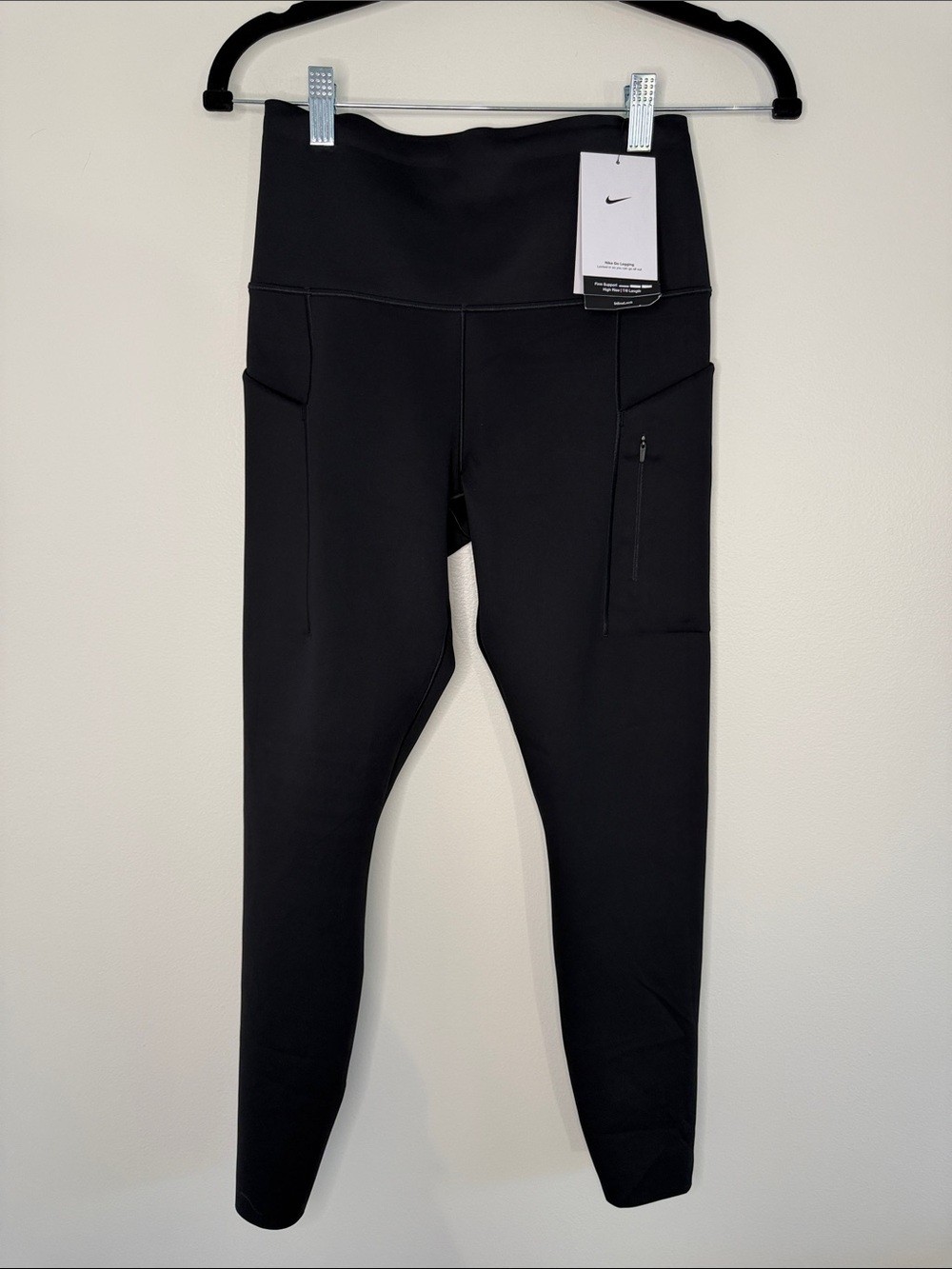 Nike NWT Women’s Go Firm-Support High-Waisted 7/8 Leggings Running Black Medium