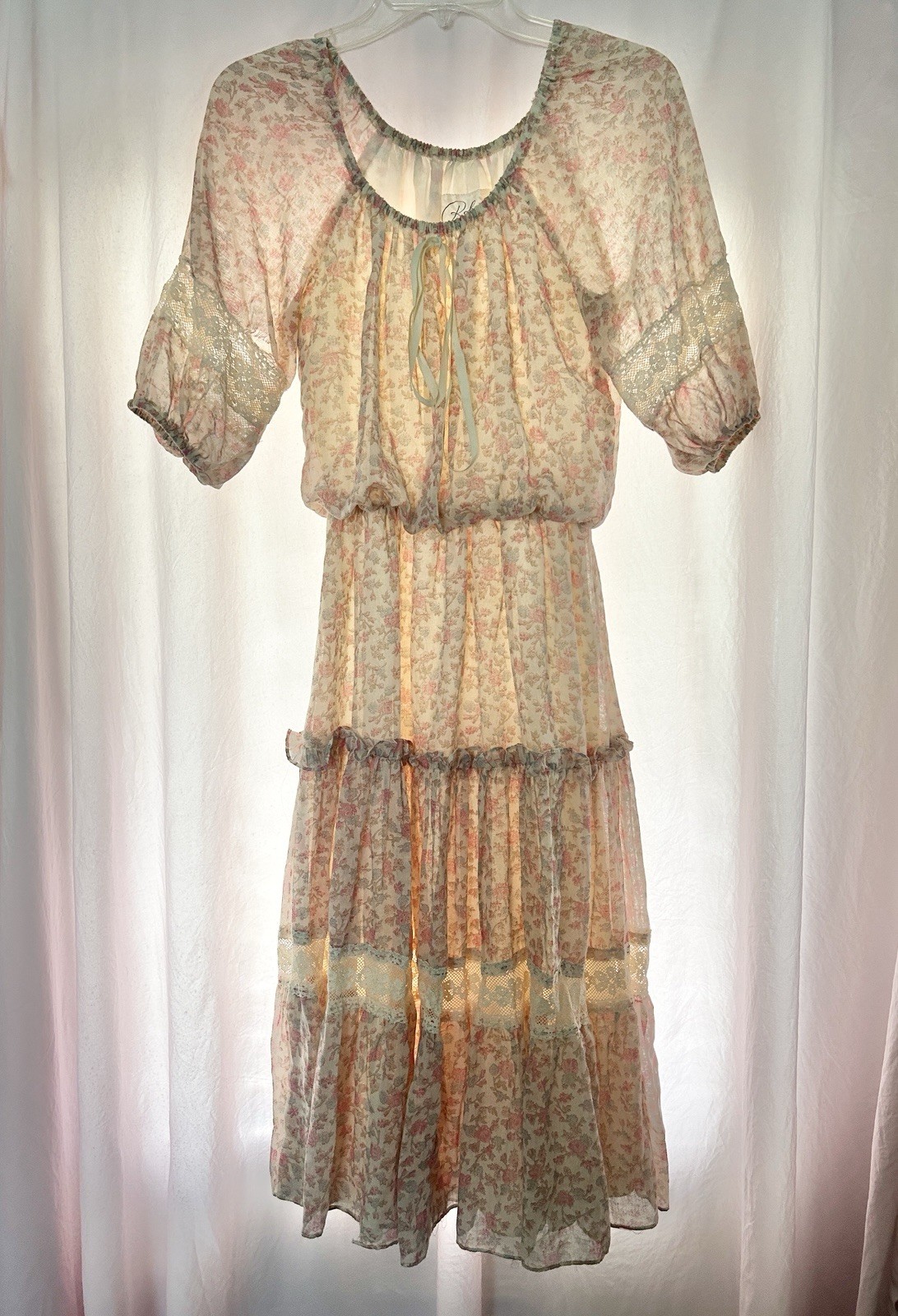 1970s Roberta of California prairie Ruffle Floral Lace dress