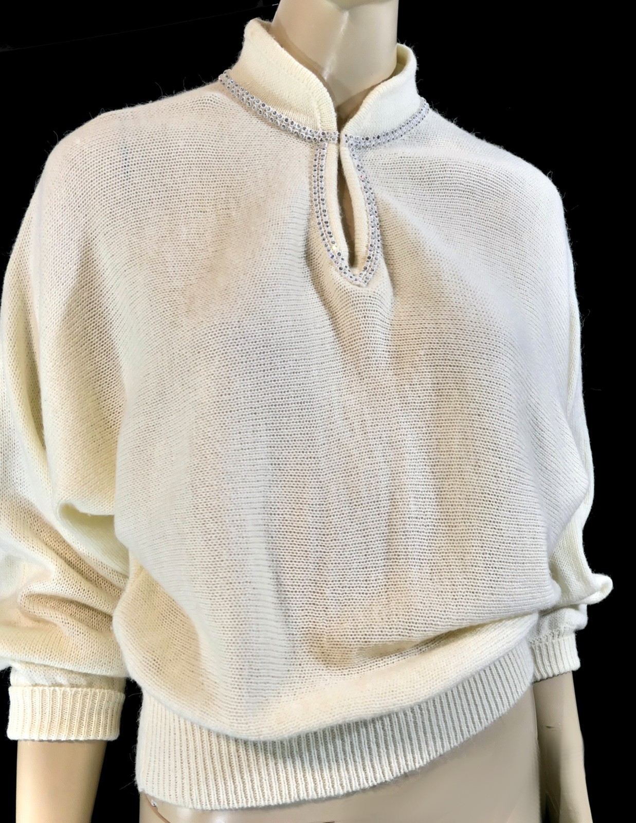 Vintage 70s 80s Rockabilly Rhinestone Creamy White Cropped Dolman Sweater XL