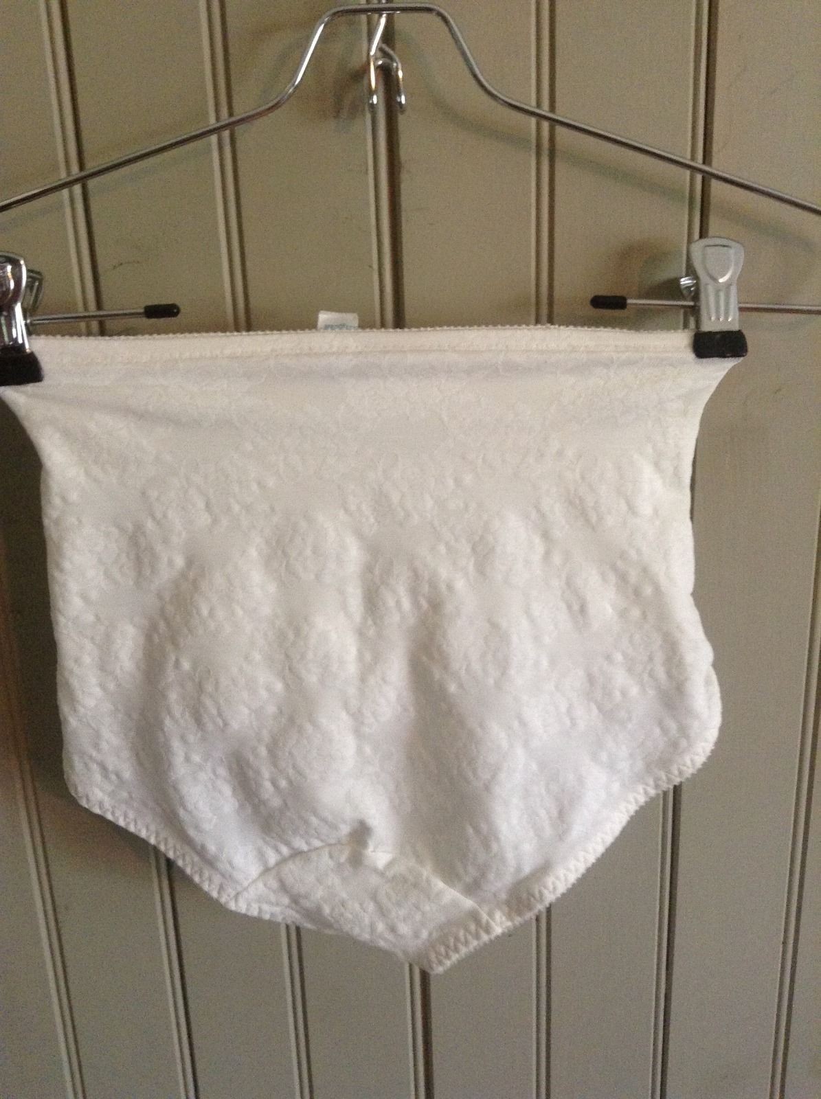 exciting! vintage Angela white pantie / girdle size med