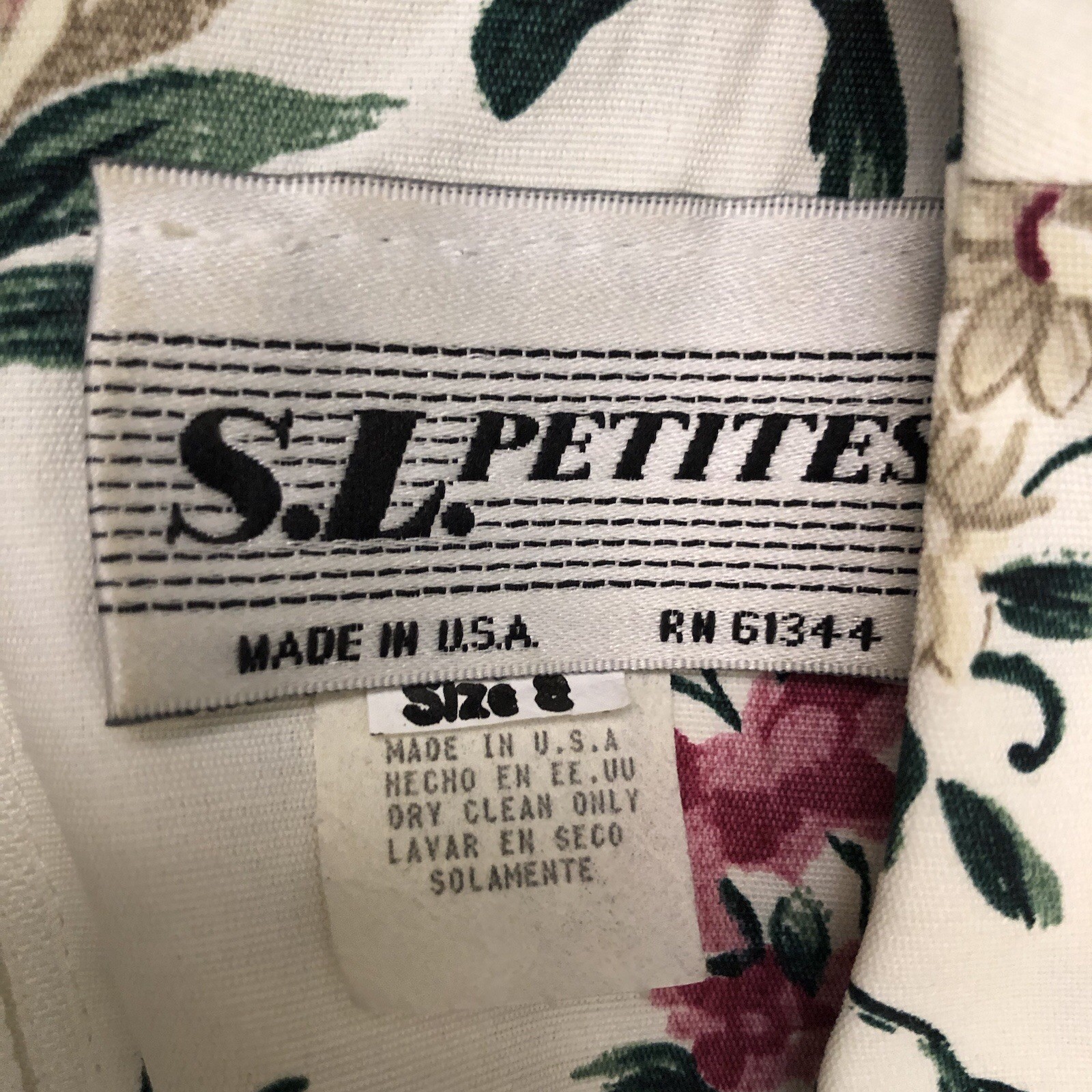 Vintage 70s 80s S.L. Petites Floral Chelsea Belted Short Sleeves White Dress 8