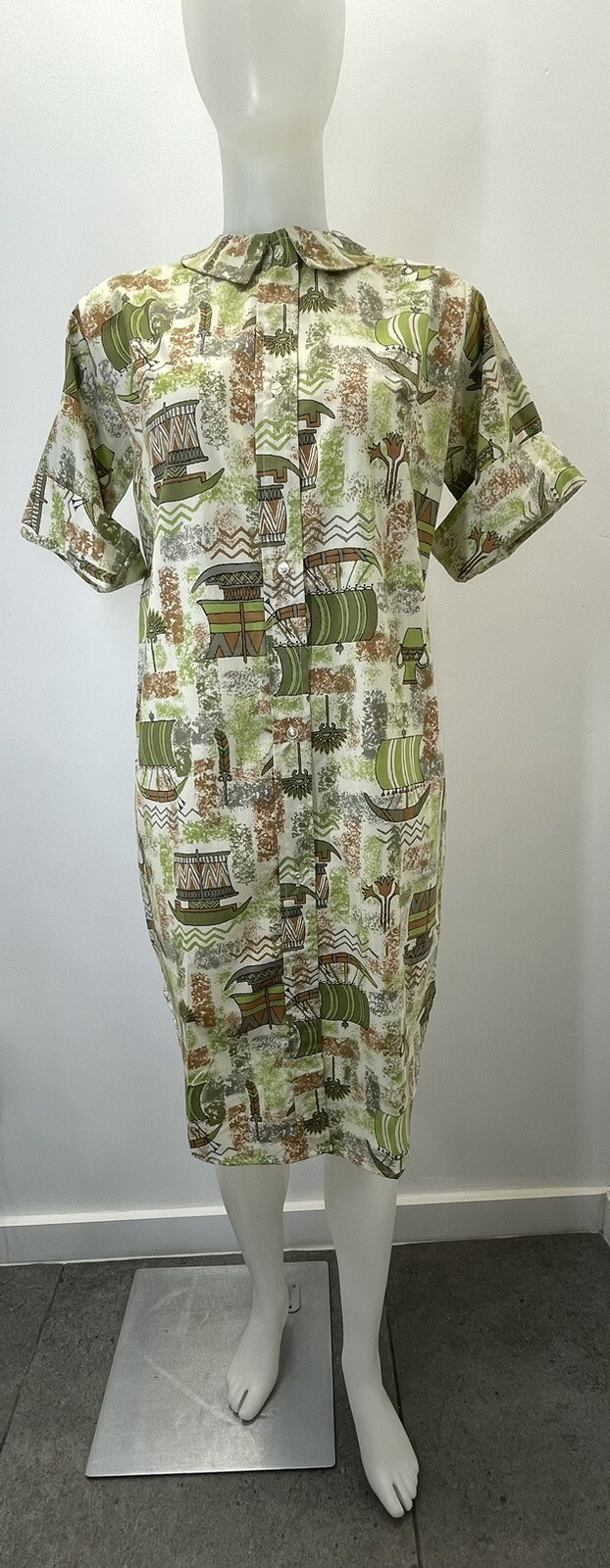 MCM Vintage Dress Novelty Print Shirt Boats Short Sleeves Button Front SZ M