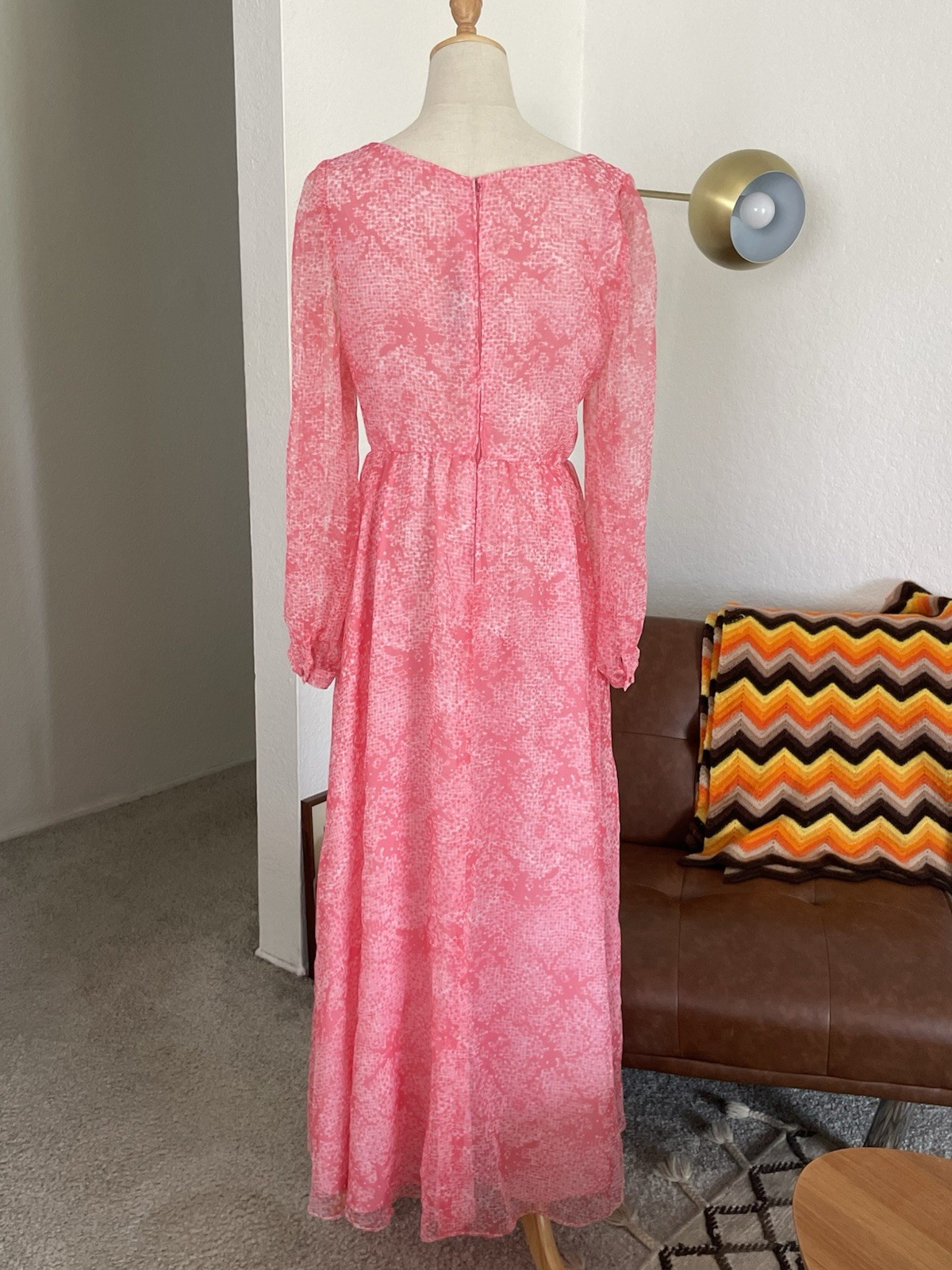 Vintage 1970s James Daugherty Boho Glam Maxi Long Sleeve Dress Pink Large