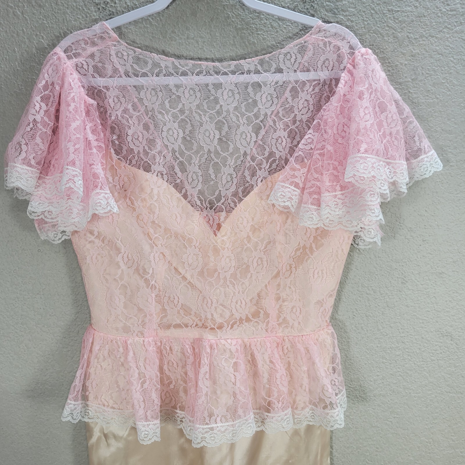 Vtg Totto Barbiecore Bodycon Dress Pastel Pink Lace Overlay Satin Open Back 13