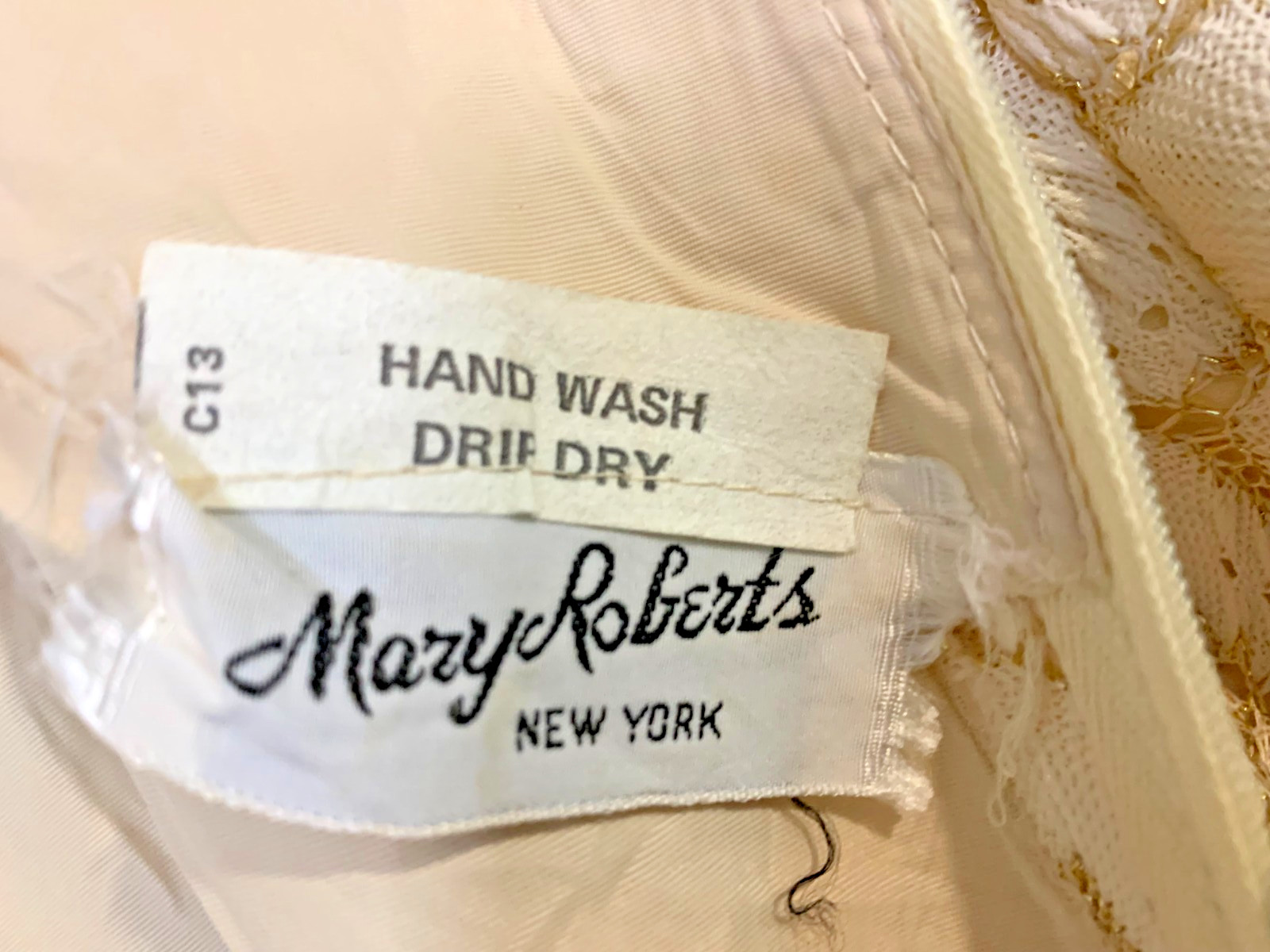 60s Vintage Mary Roberts Boxy Winter White Dress with Gold Lurex Design EUC