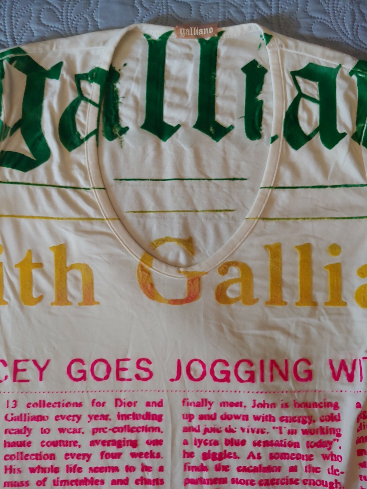 JOHN GALLIANO 90’s „Gazette” woman t-shirt size M New! Rare