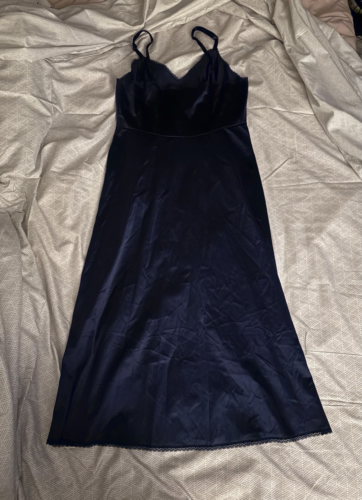 Vintage 80s Vanity Fair Midi 100% Nylon Slip Dress Small