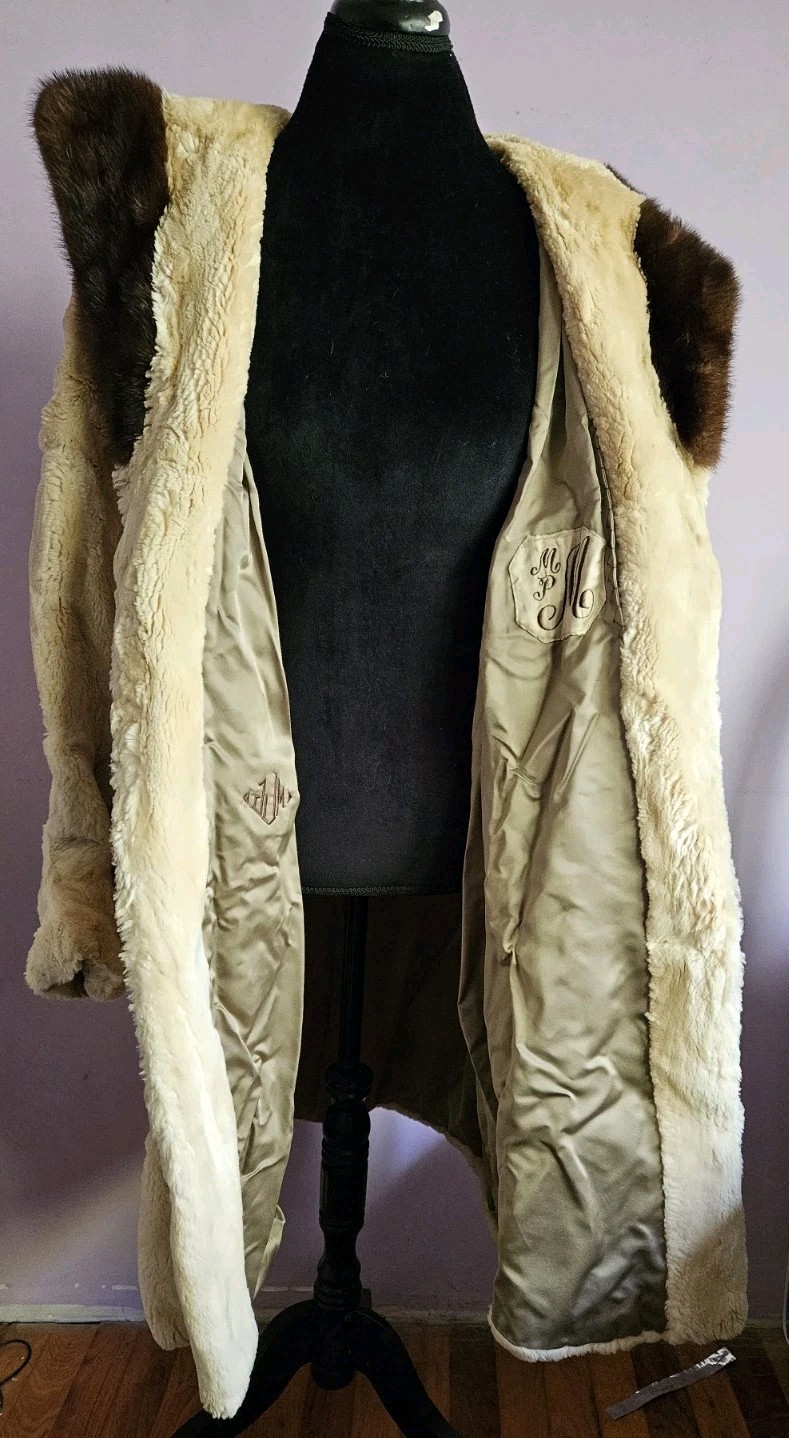 Vintage 1950s Schiaparelli Paris Blonde Rabbit Fur Coat Designer + Stole