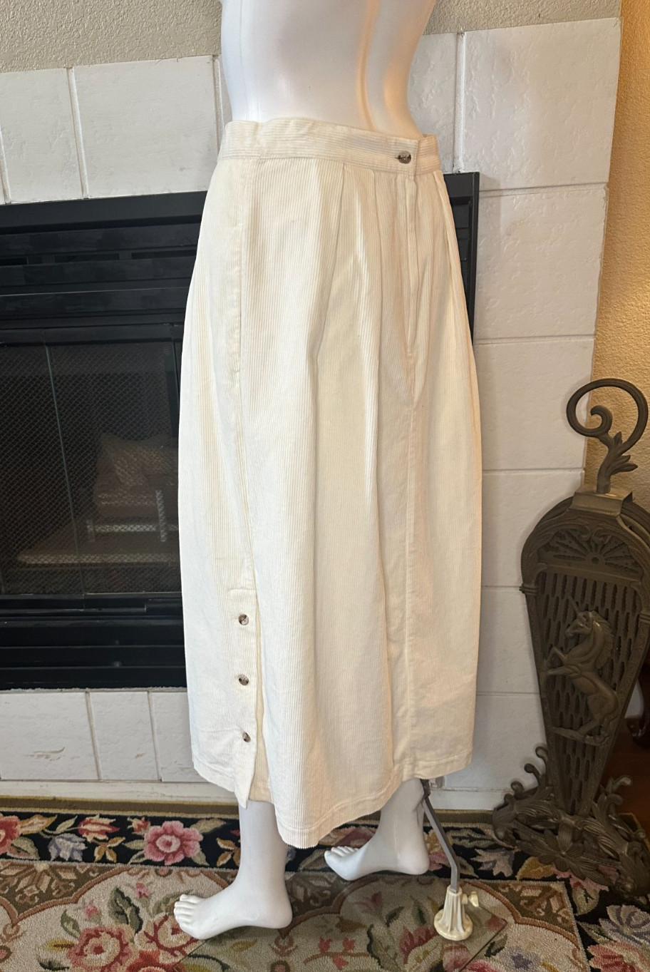 Vintage Calvin Klein Ivory Corduroy Straight Below Knee Skirt snap Slit
