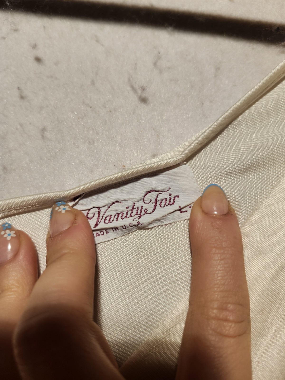 Vintage Vanity Fair Goddess Nightgown Embroidered Size Large Made In USA