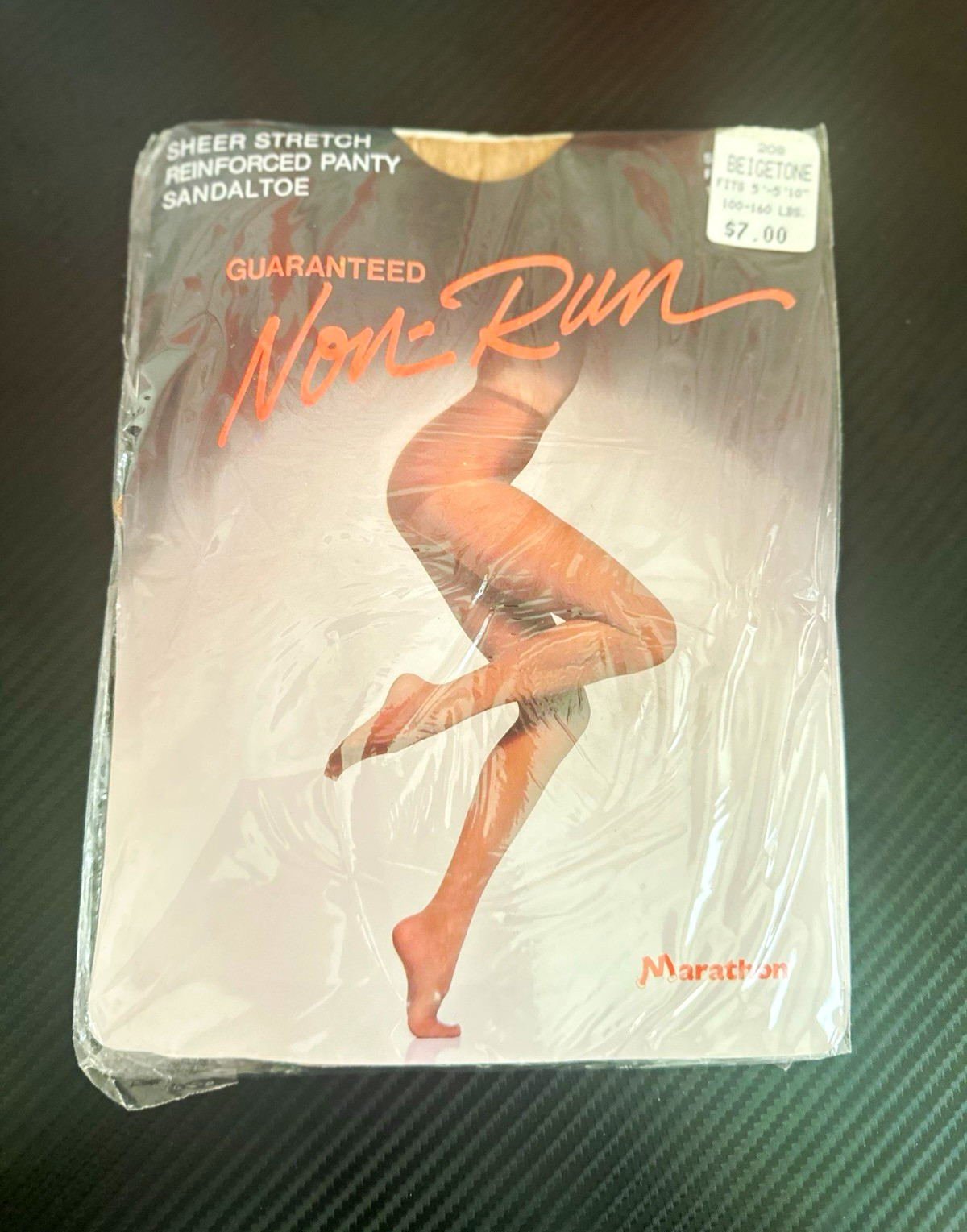 Vintage Marathon Guaranteed Non-Run Pantyhose Beigetone NOS USA