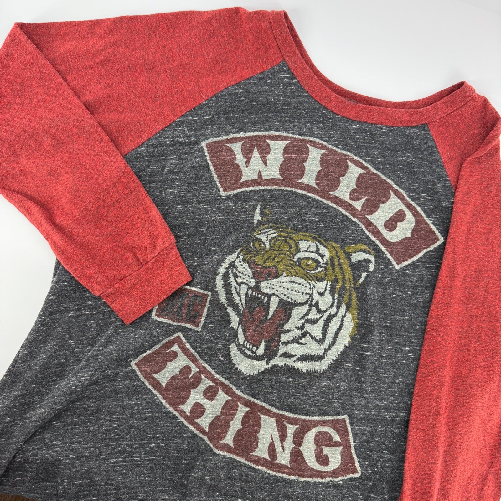 Rebel Republic Wild Thing Tiger Raglan Shirt Womens Large Gray Red Made in USA