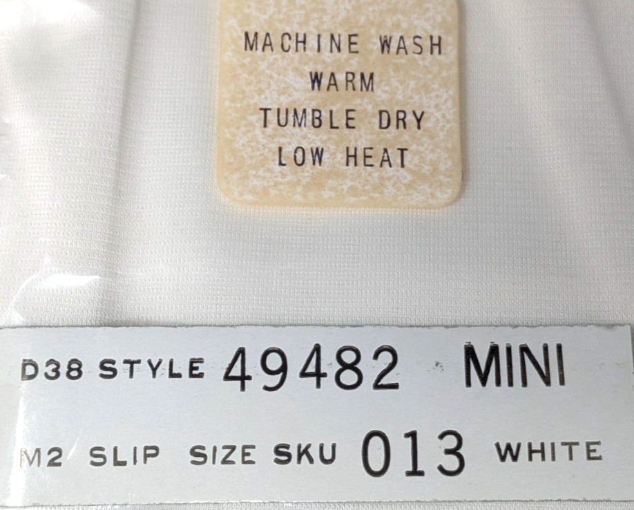 Vintage Sears JR Bazaar Junior Size 13 White 49482 Mini Non Cling Doesn’t Slip
