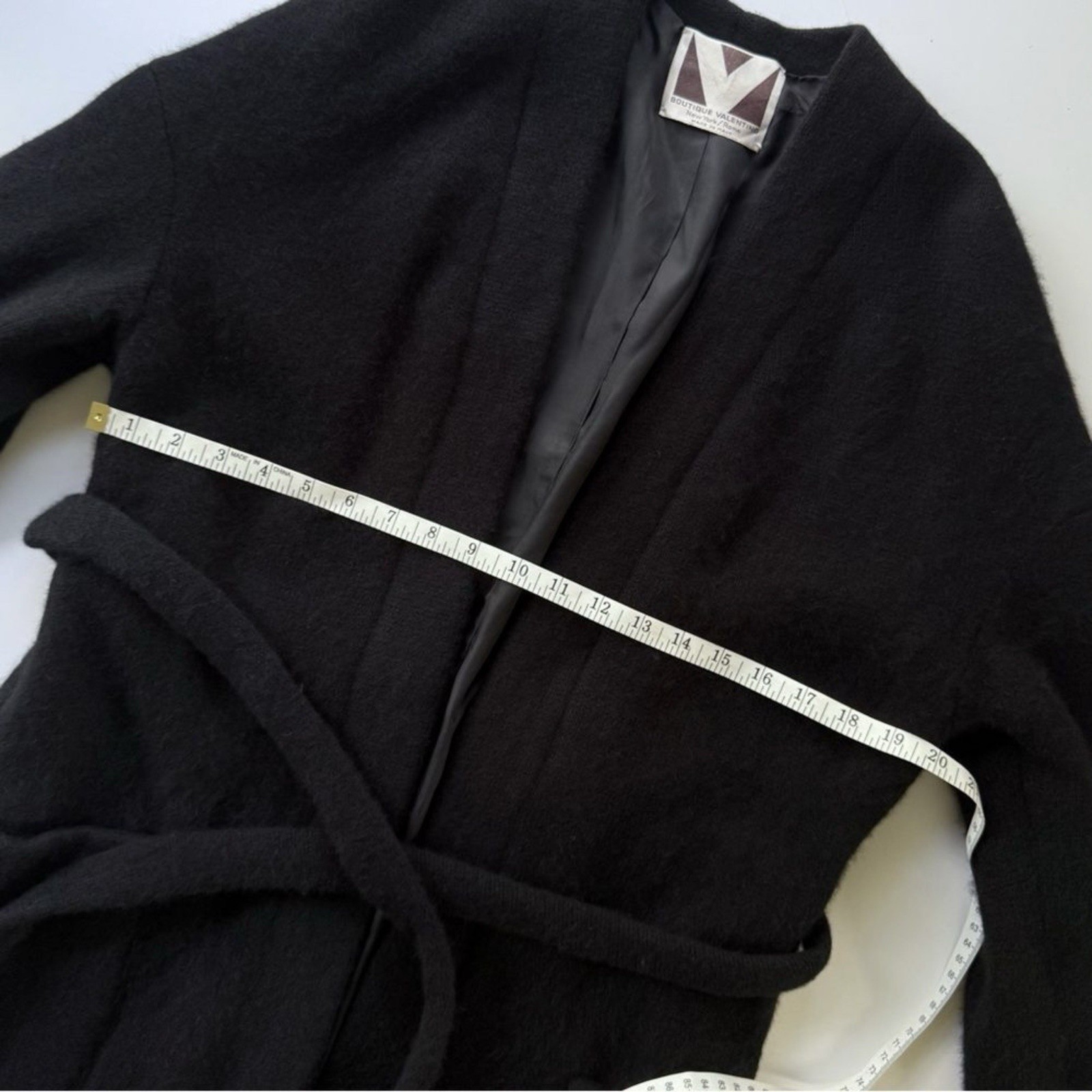 Rare Valentino 1960s Vintage Kimono / Smoking Jacket Style Wrap Jacket Black S/M