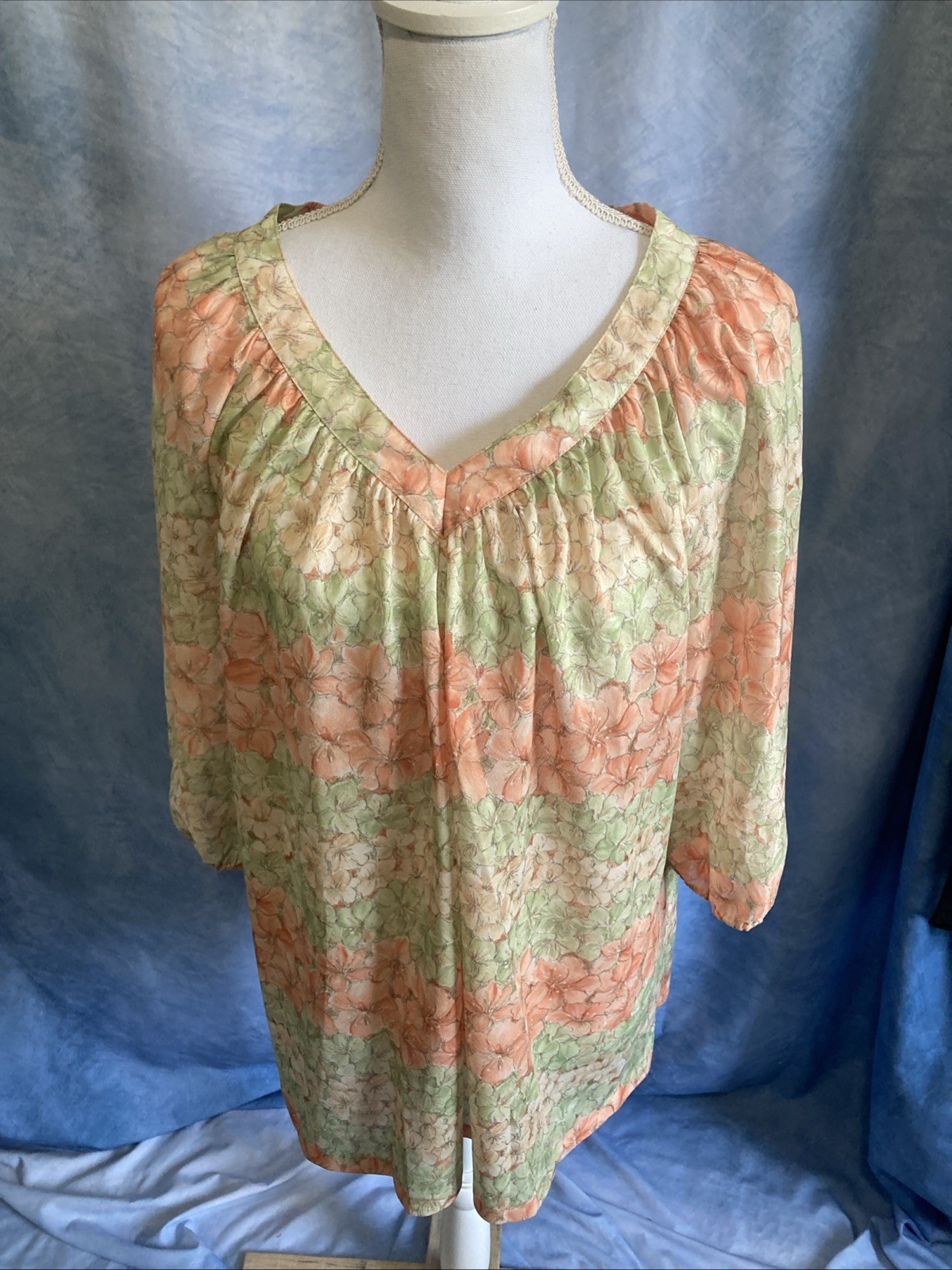 Vtg 70s Ship N Shore Size 40 L/XL Floral Poly Knit Top Sheer Pastel Cottagecore