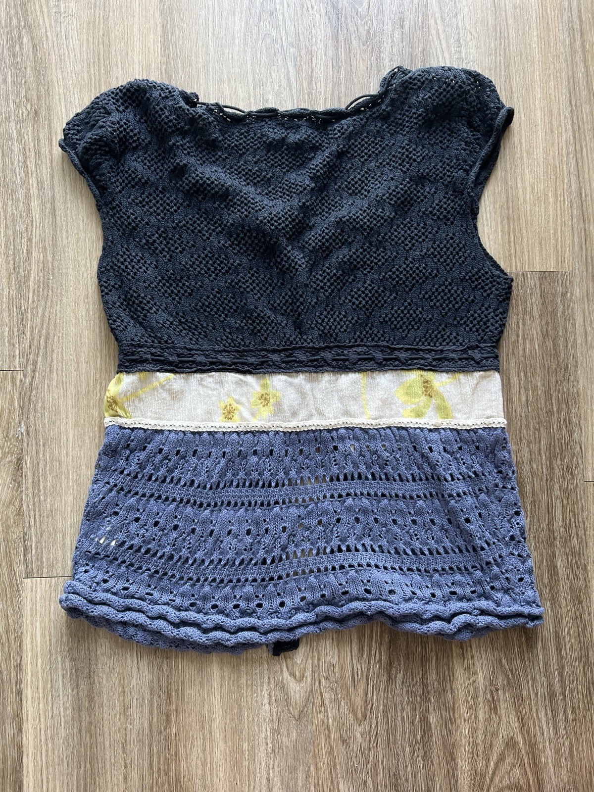 Y2K Old Navy Women’s Crochet Vest Top Knit Boho Cottagecore Open Front