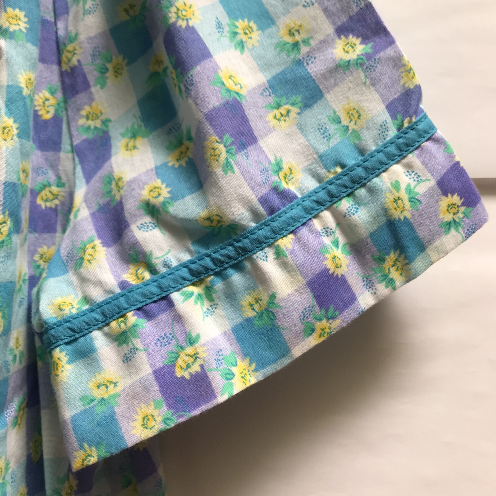 Vintage Dan Ellen House Coat Checkered Purple Blue White Yellow Flowers S-M