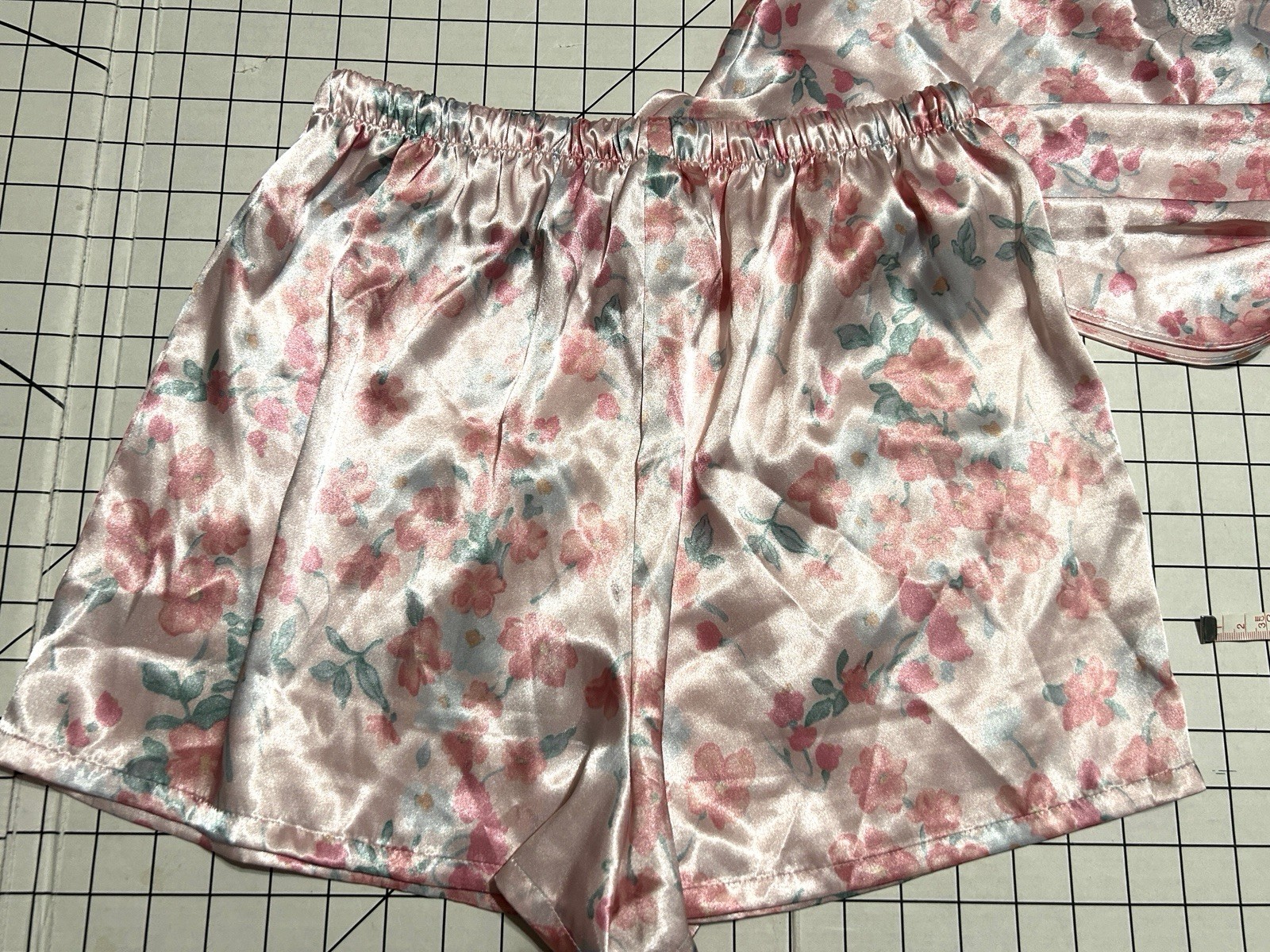 Vtg Silky LACE FLOWERS BY WARNER’S Pink Pajama Set Camisole Bottoms Nylon Sz M