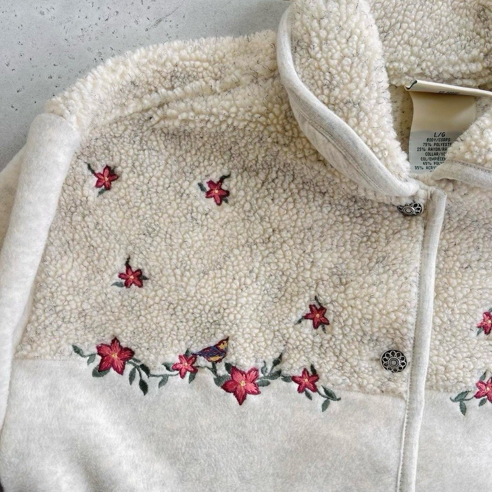Vintage Northern Reflections Cream Gray Blend Fleece Embroidered Flowers Jacket