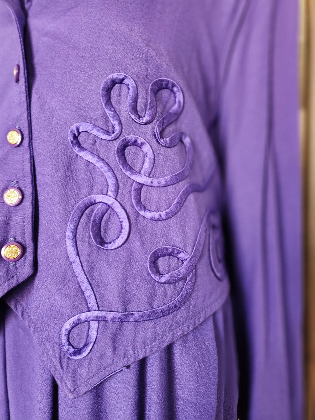 Vintage Allison Che 24W Purple Faux Twinset Maxi Dress Soutache Gold Button Plus