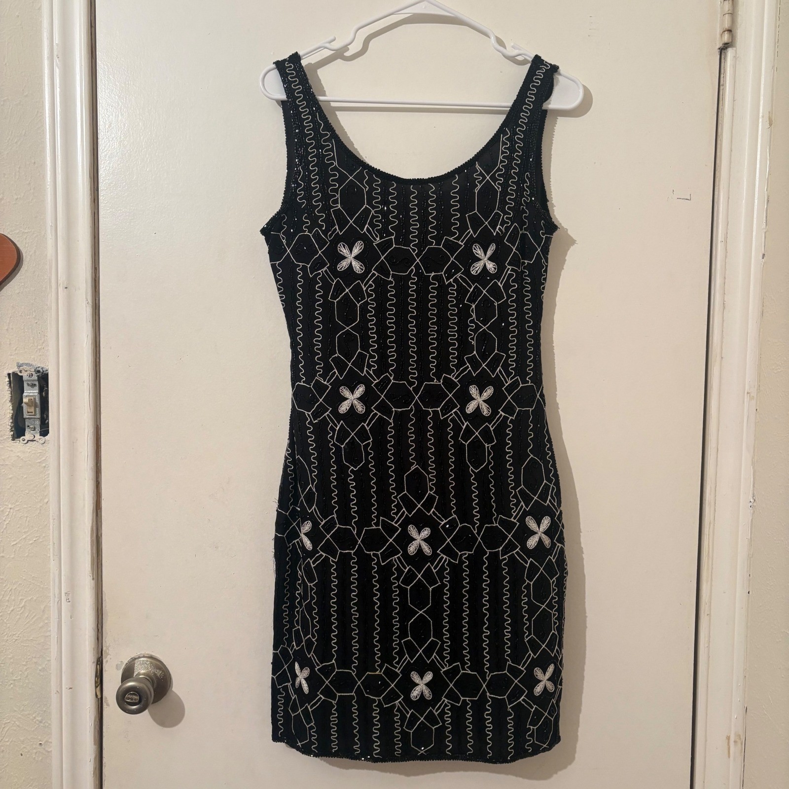 Black White 100% Silk Beaded Sequin Mini Dress Low Back Art Deco Nouveau Glam M
