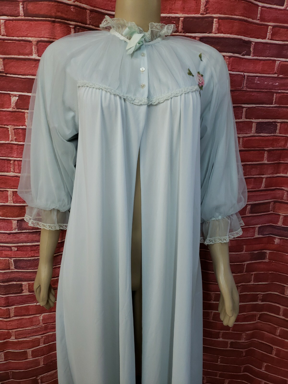 Vintage Laros Size Small Women’s Nightgown Slip Romantic Robe Blue Nylon Lace #