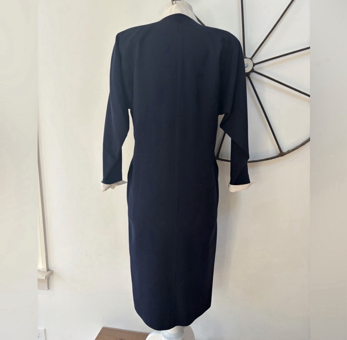 GUCCI 1980s vintage button front navy blue collared wool shirt dress 38 US 2