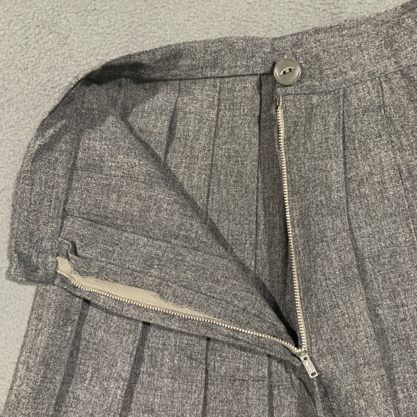 Vintage ILGWU Union Made Gray Pleated Midi Skirt High Waisted Dark Academia 22W