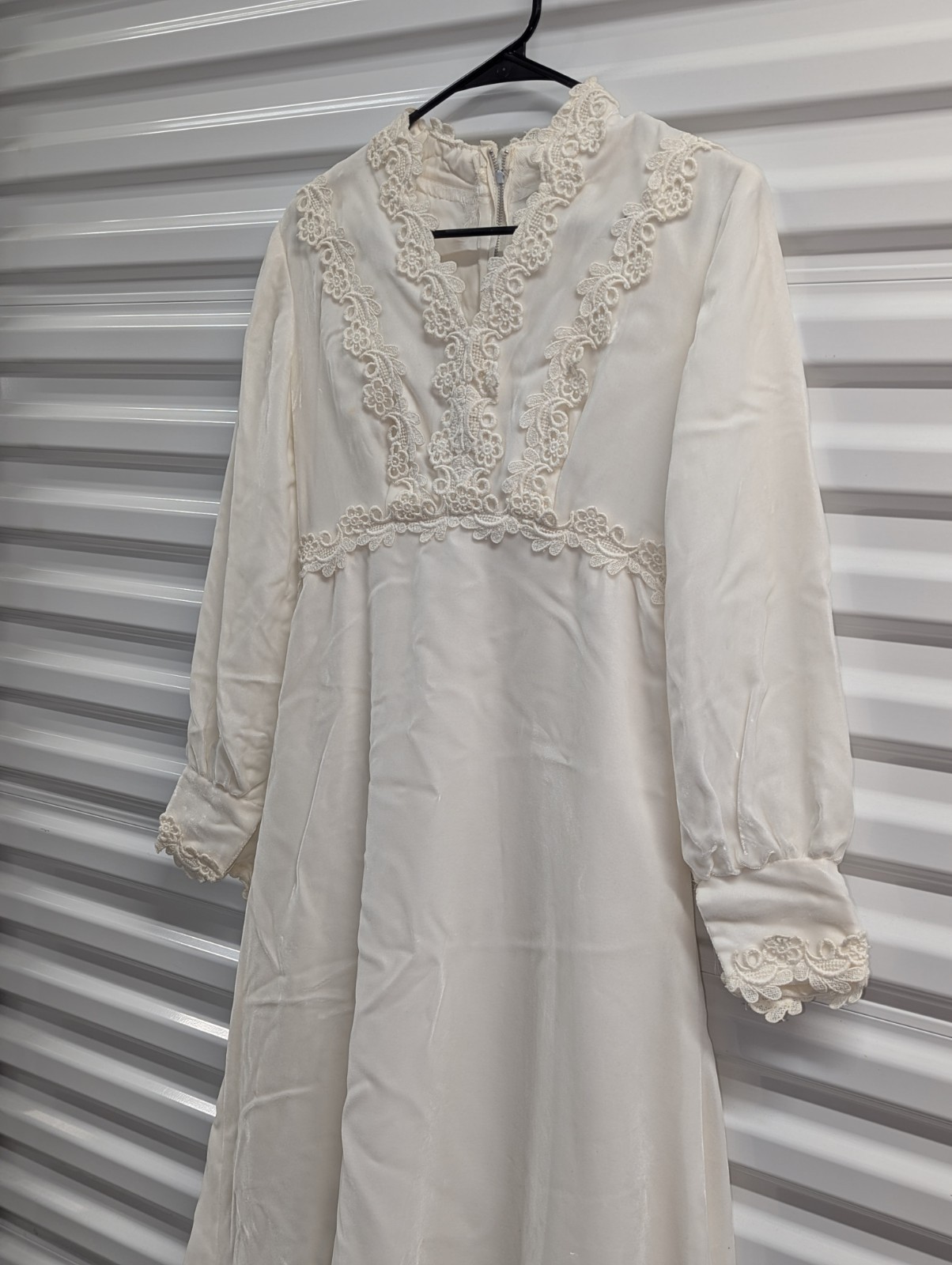 Cottagecore Prairie Gothic Velvet Lace Ivory High Low Maxi Dress Vintage