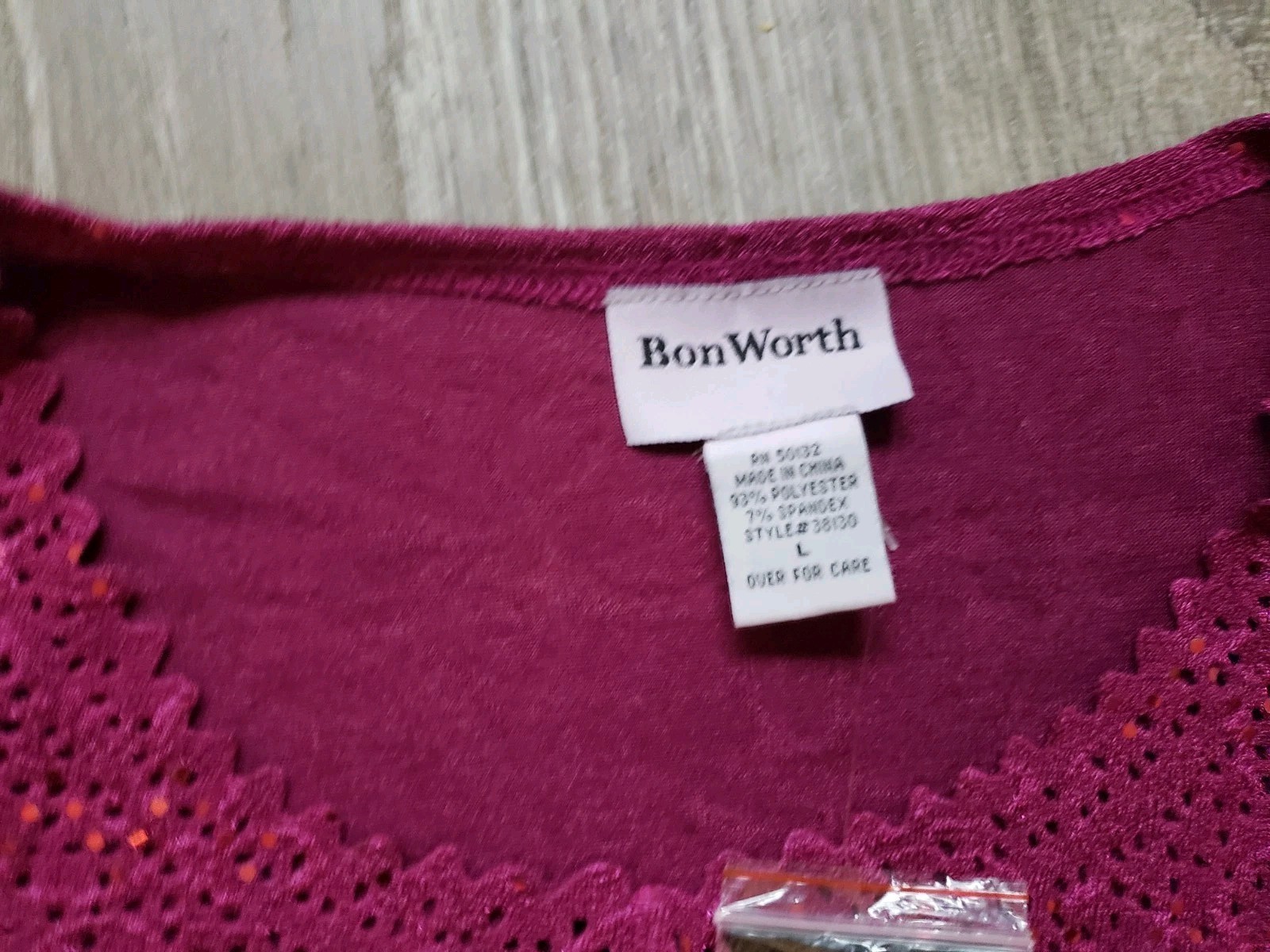 VTG Bonworth Womens L Top Floral Sparkly Button Accent Stretchy Cutout NWT