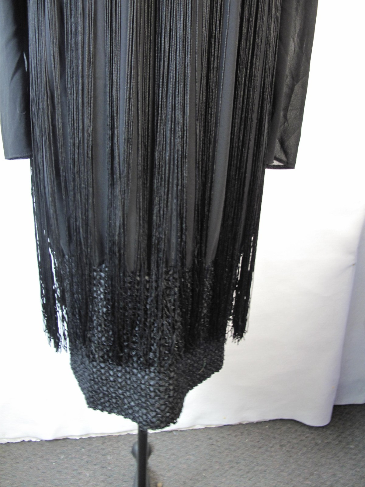 Vintage 80’s SIASIA NEW YORK Dress Size 12 Made in USA Black with fringe