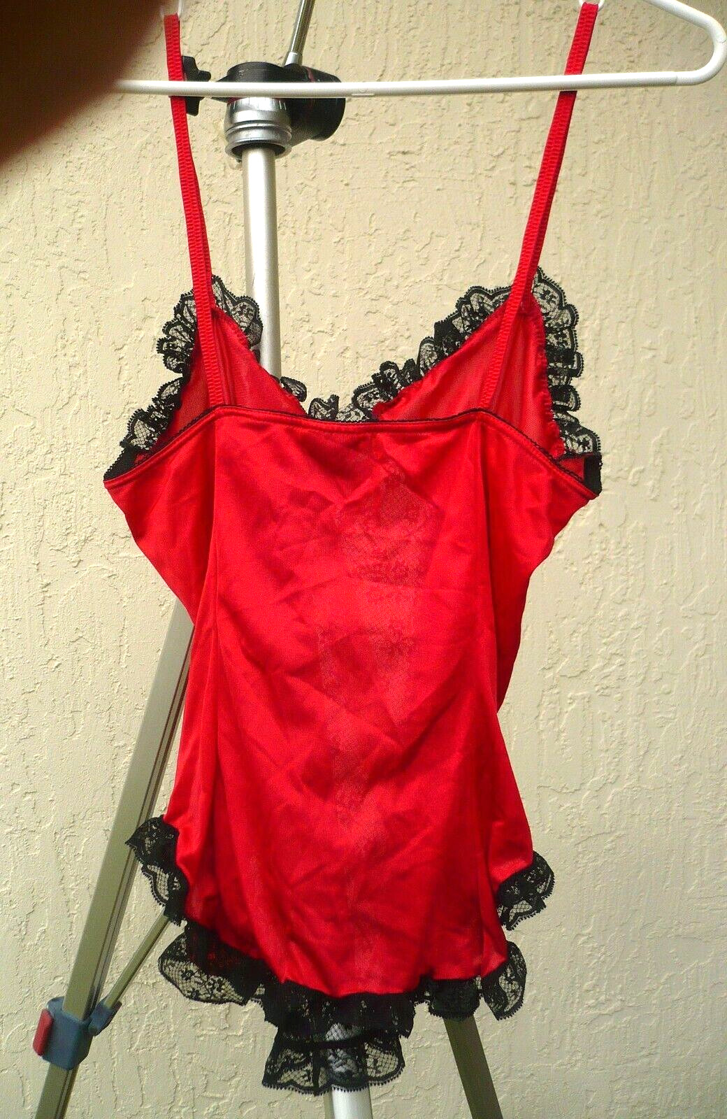 VTG BLISS NEW YORK USA RED NIGHTIE BLACK LACE SHEER FRONT S M NEGLIGEE LINGERIE