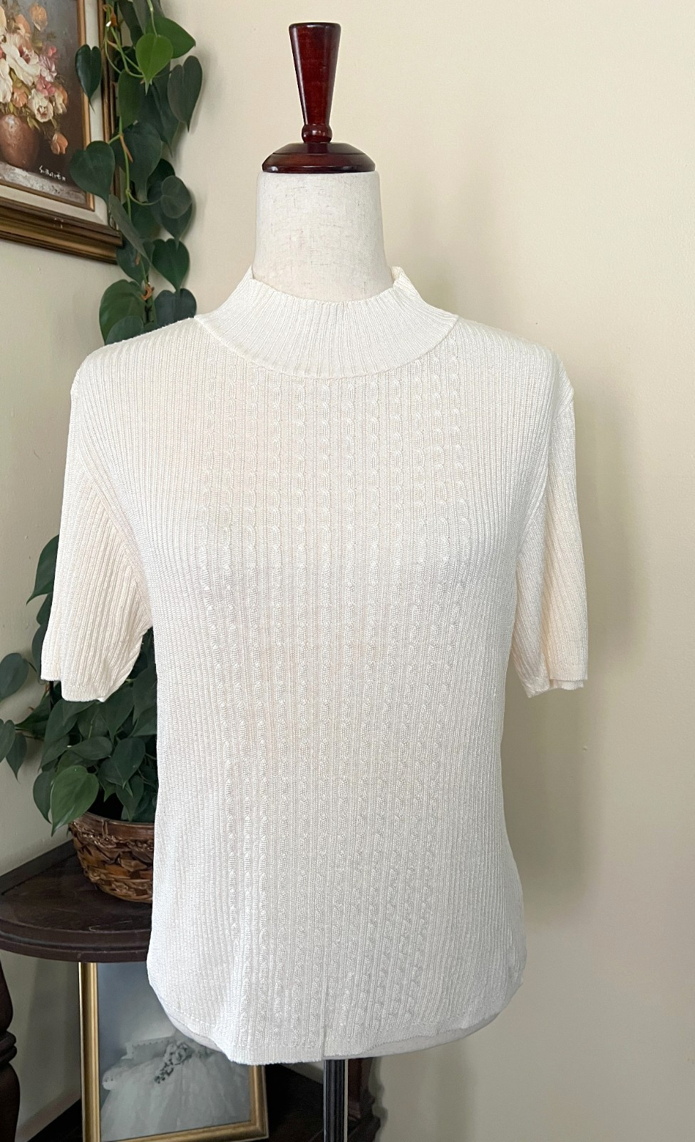 Vintage Jaclyn Smith Cream Short Sleeve Cable Knit Ribbed Sweater sz M