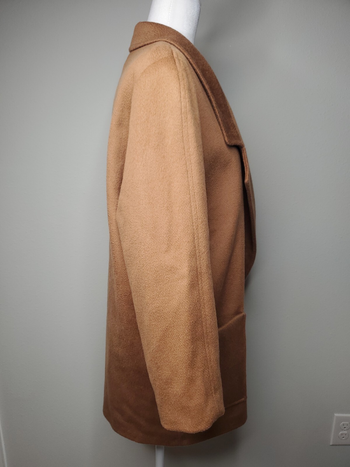 VTG Cassidy 100% Wool Coat Hand Tailored Double Breasted Coat Biege Size 6