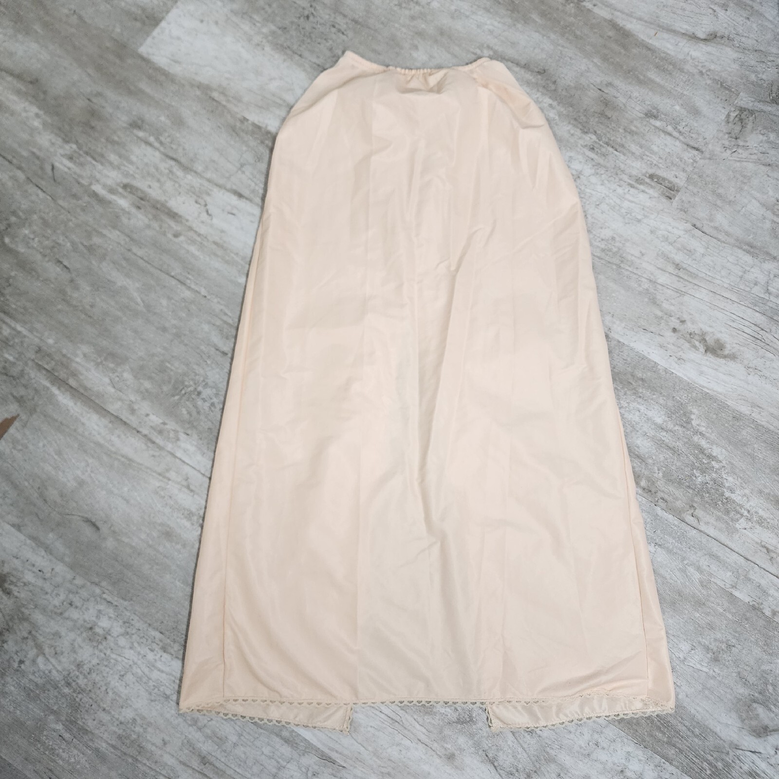 Vintage Formfit Roger Slip Skirt Beige Size 6-8 Petite